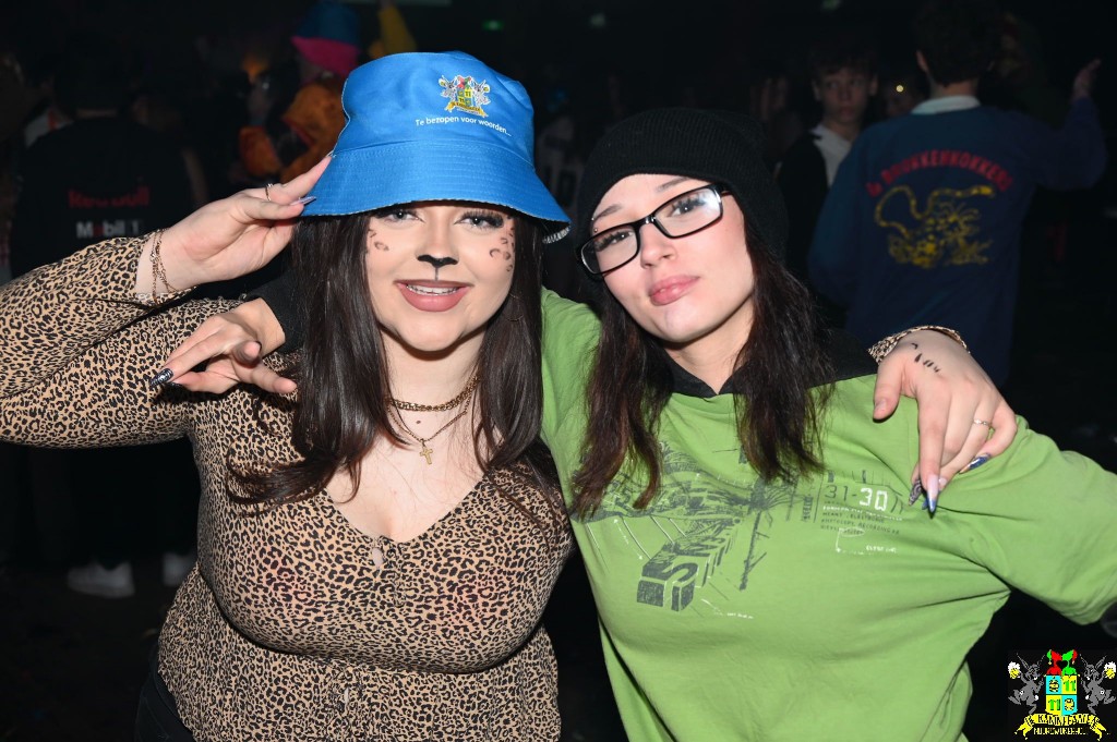 ../Images/Steegfeest XL 160.jpg